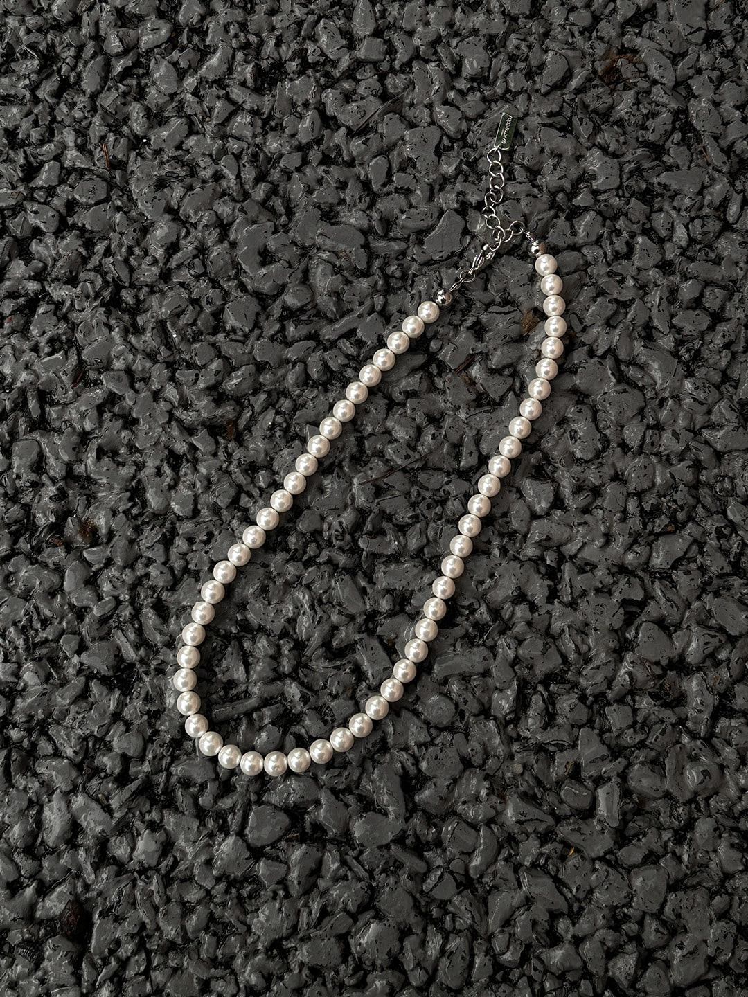 AC_ pearl necklace